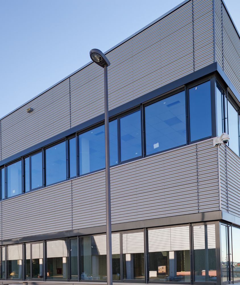 fachada de vidro em São Gonçalo