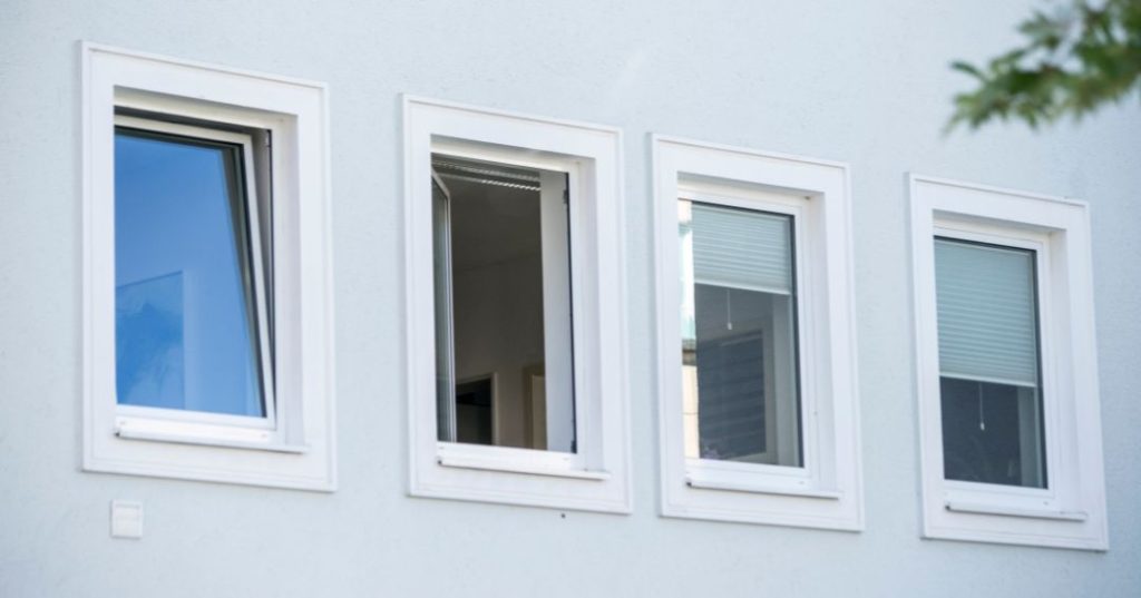 Janelas de vidro em São Gonçalo